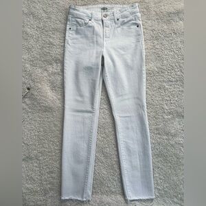 Women’s cropped denim jeans